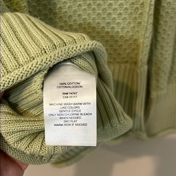 Green Knit Sweater - Picture 8 of 8